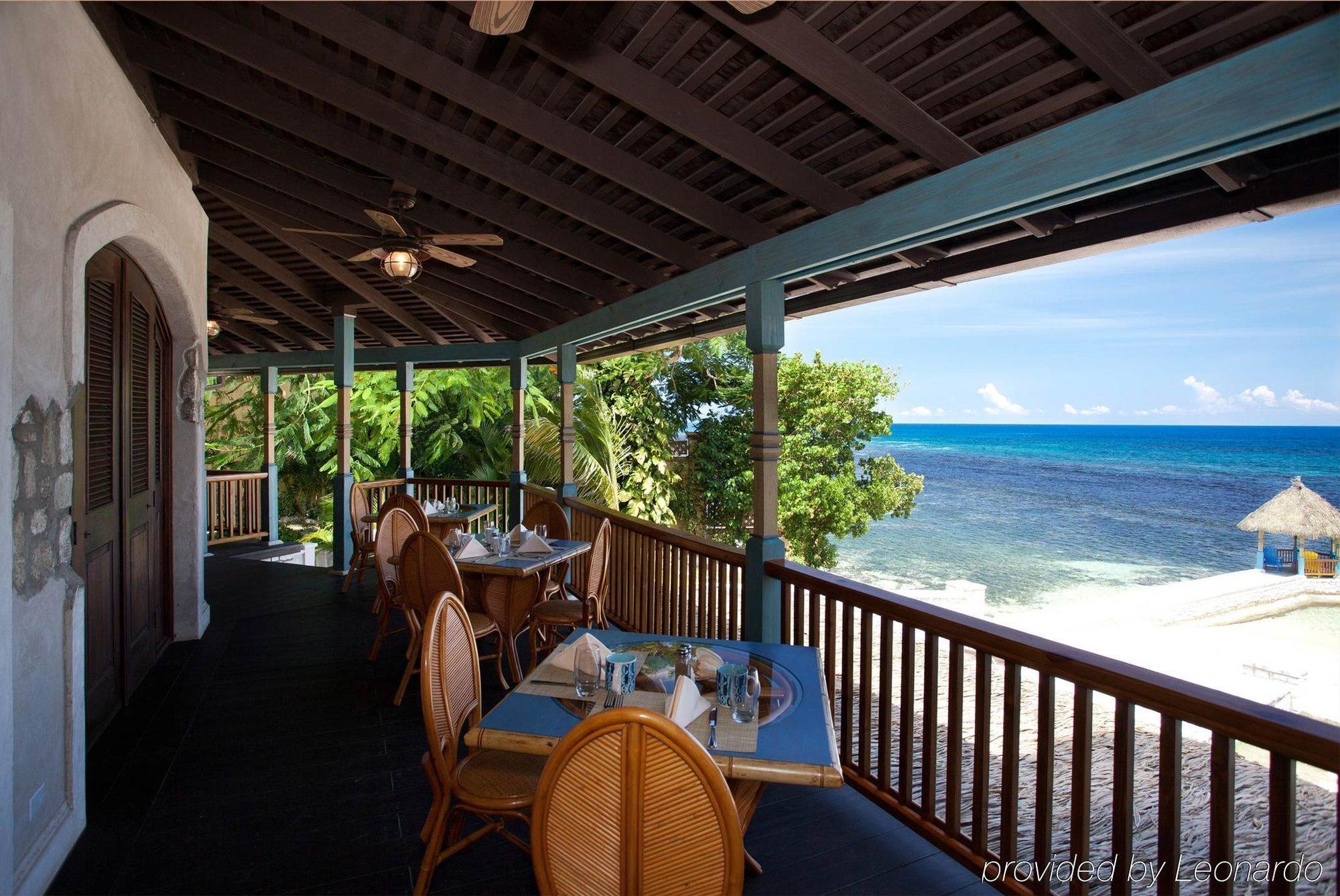 Hermosa Cove Villa Resort & Suites Очо Риос Екстериор снимка