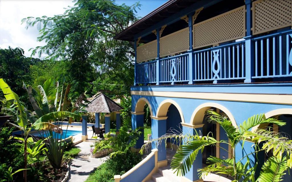 Hermosa Cove Villa Resort & Suites Очо Риос Стая снимка