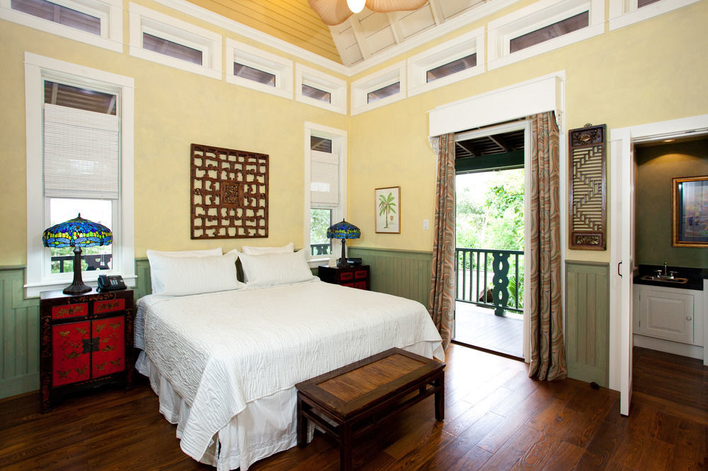 Hermosa Cove Villa Resort & Suites Очо Риос Екстериор снимка