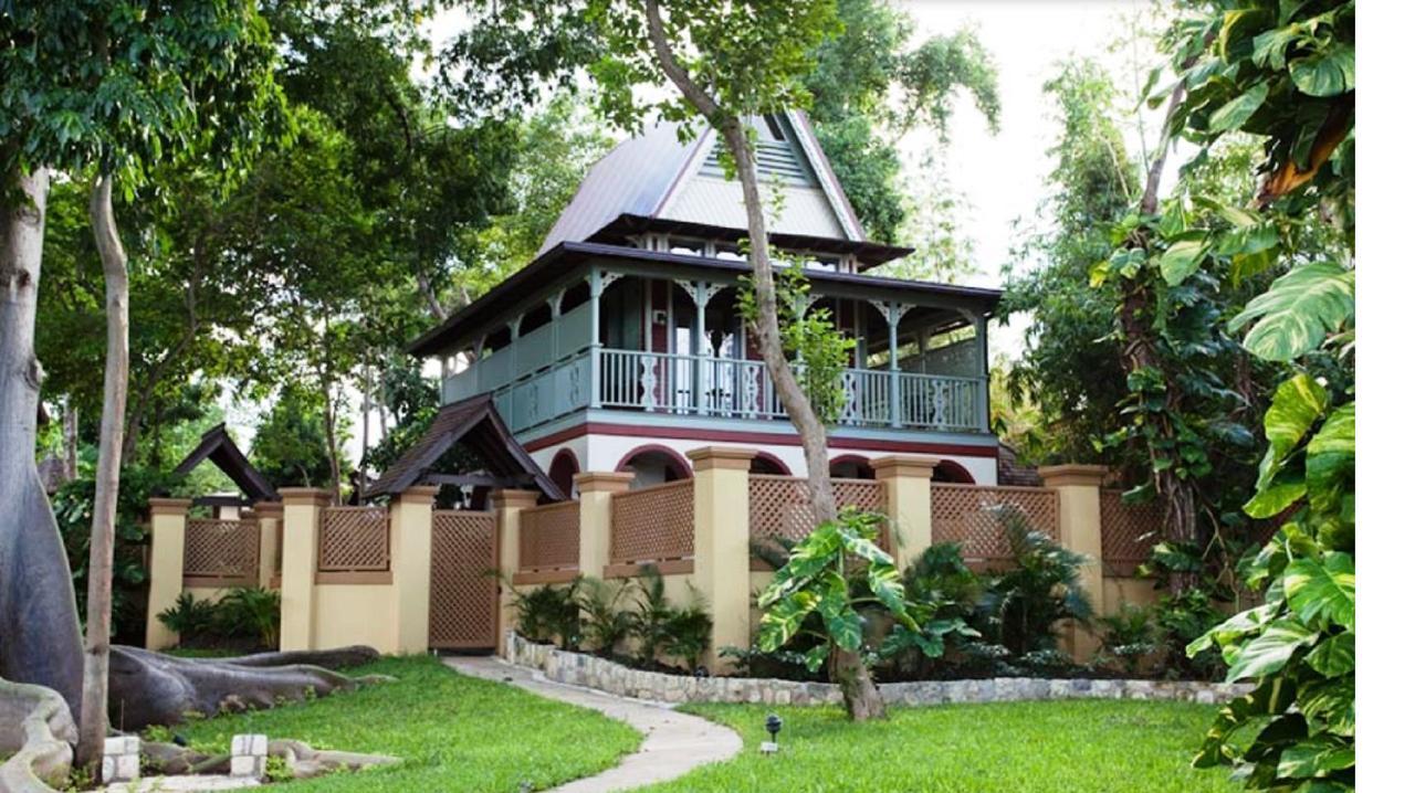 Hermosa Cove Villa Resort & Suites Очо Риос Екстериор снимка