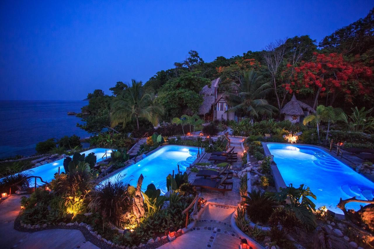 Hermosa Cove Villa Resort & Suites Очо Риос Екстериор снимка