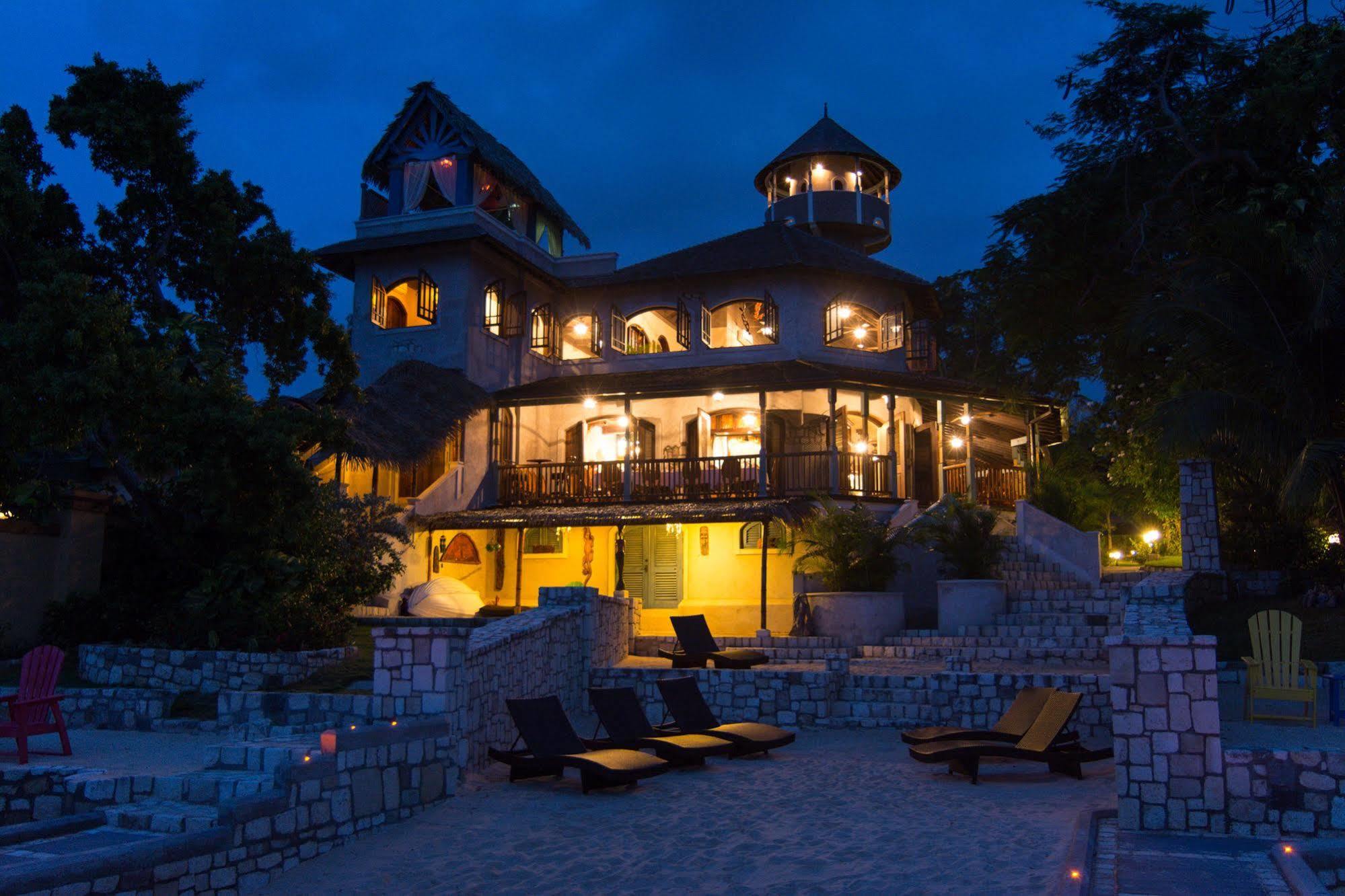Hermosa Cove Villa Resort & Suites Очо Риос Екстериор снимка